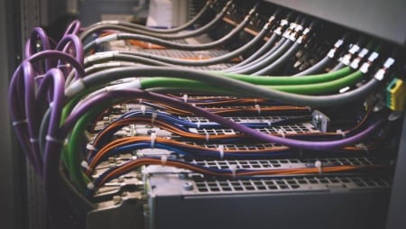 Installation t&eacute;l&eacute;com professionnelle &agrave; Neufch&acirc;teau, quels avantages ?